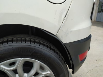 Ford EcoSport 1.5 TDCi 95 CV Plus (18)