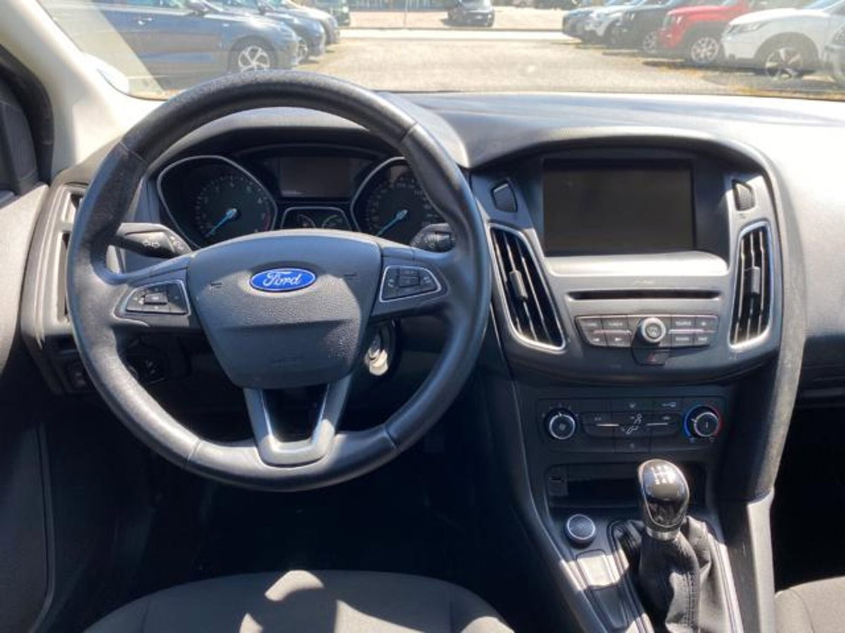 Ford Focus 1.0 EcoBoost 100 CV 5p. Business (10)