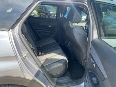 Peugeot 3008 Hybrid4 300 e-EAT8 Allure Pack (8)