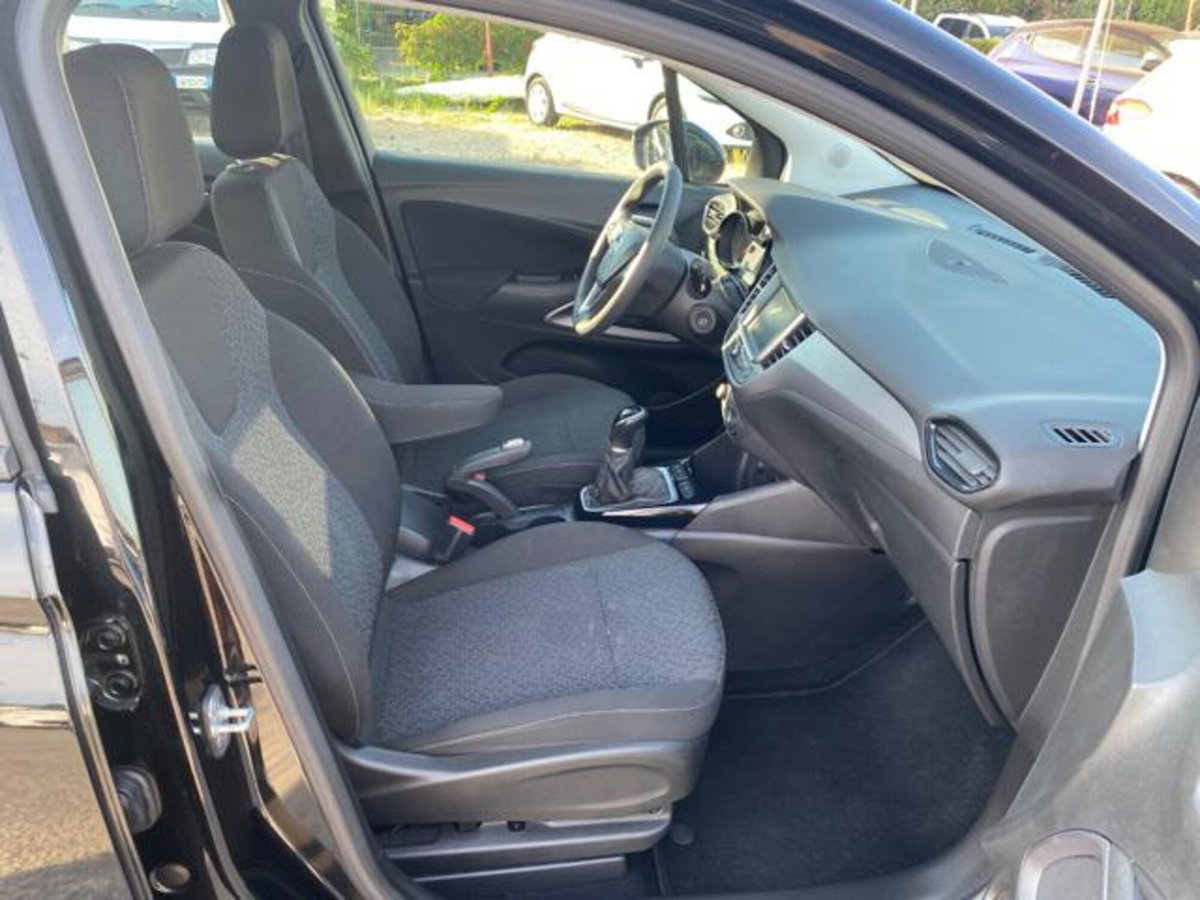 Opel Crossland X 1.2 12V Advance (9)