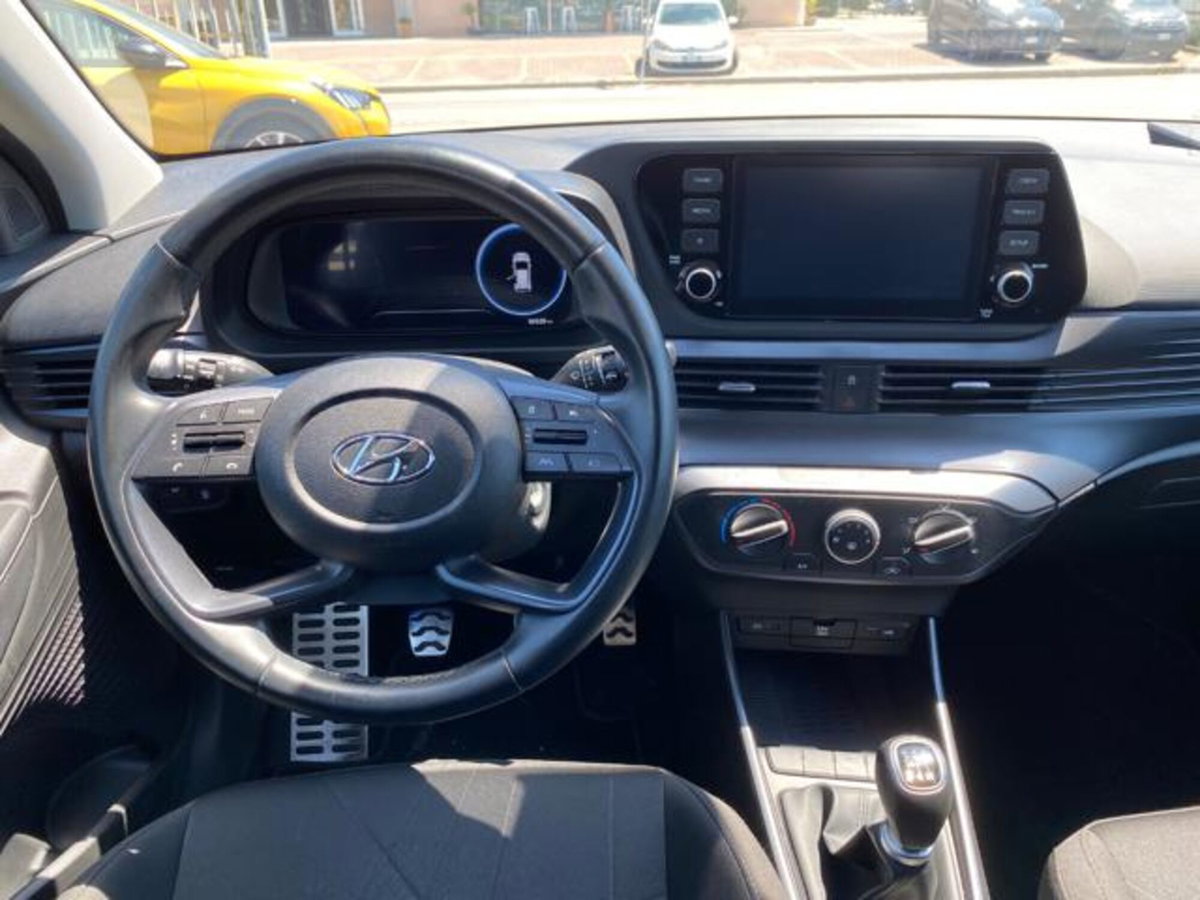Hyundai Bayon 1.2 mpi Exclusive (10)