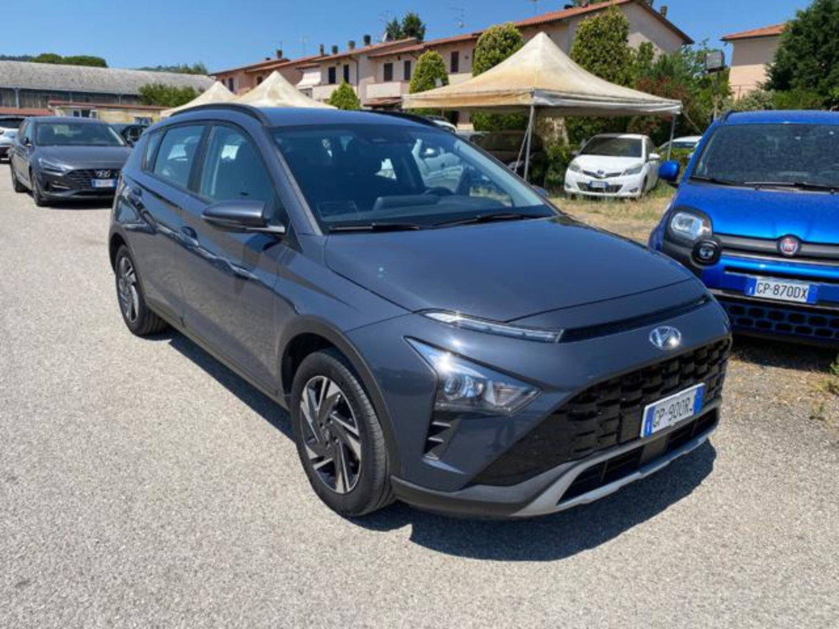Hyundai Bayon 1.2 mpi Exclusive (2)