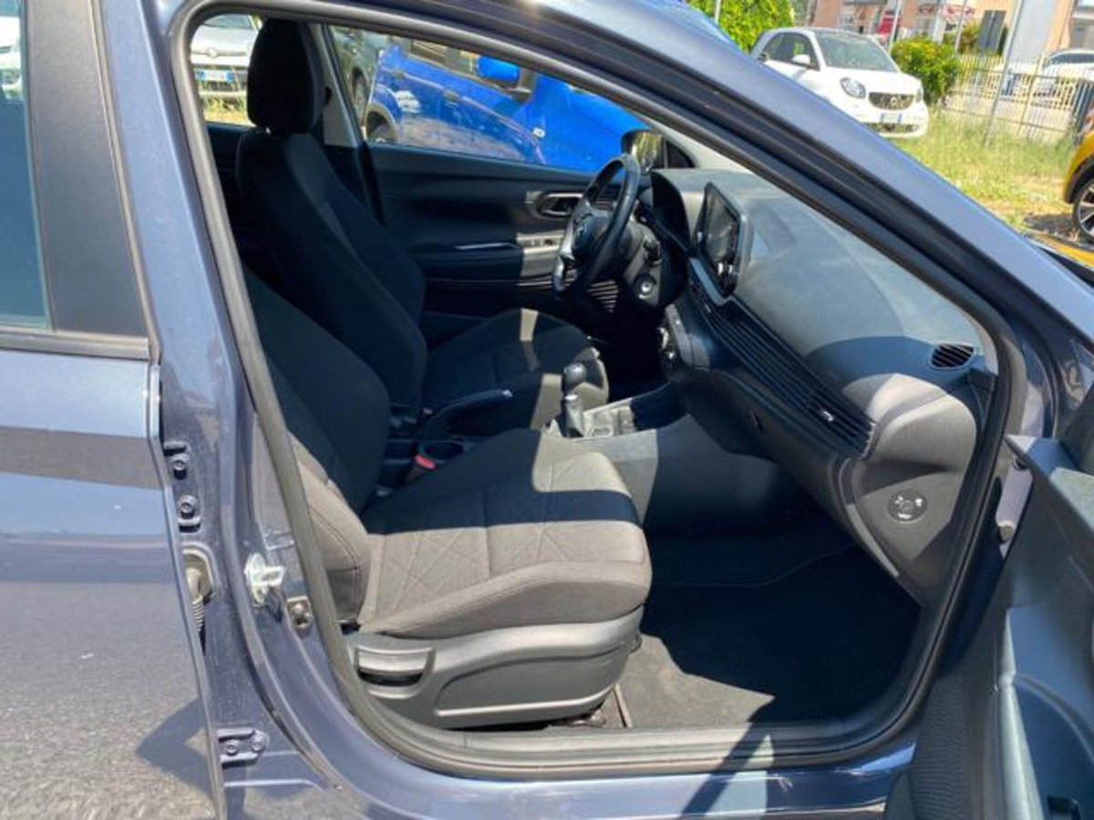 Hyundai Bayon 1.2 mpi Exclusive (9)