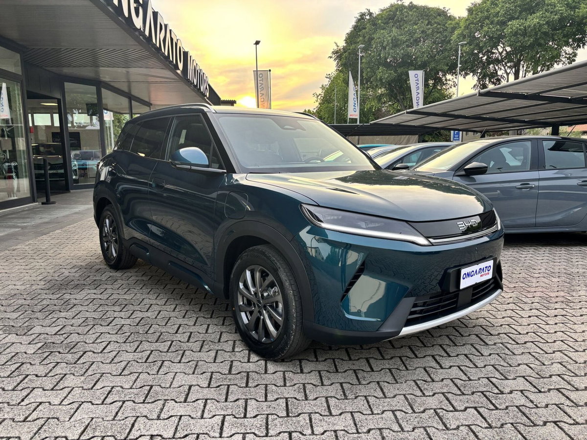 Byd Atto 2 DM-i 1.5 phev Boost 212cv (3)