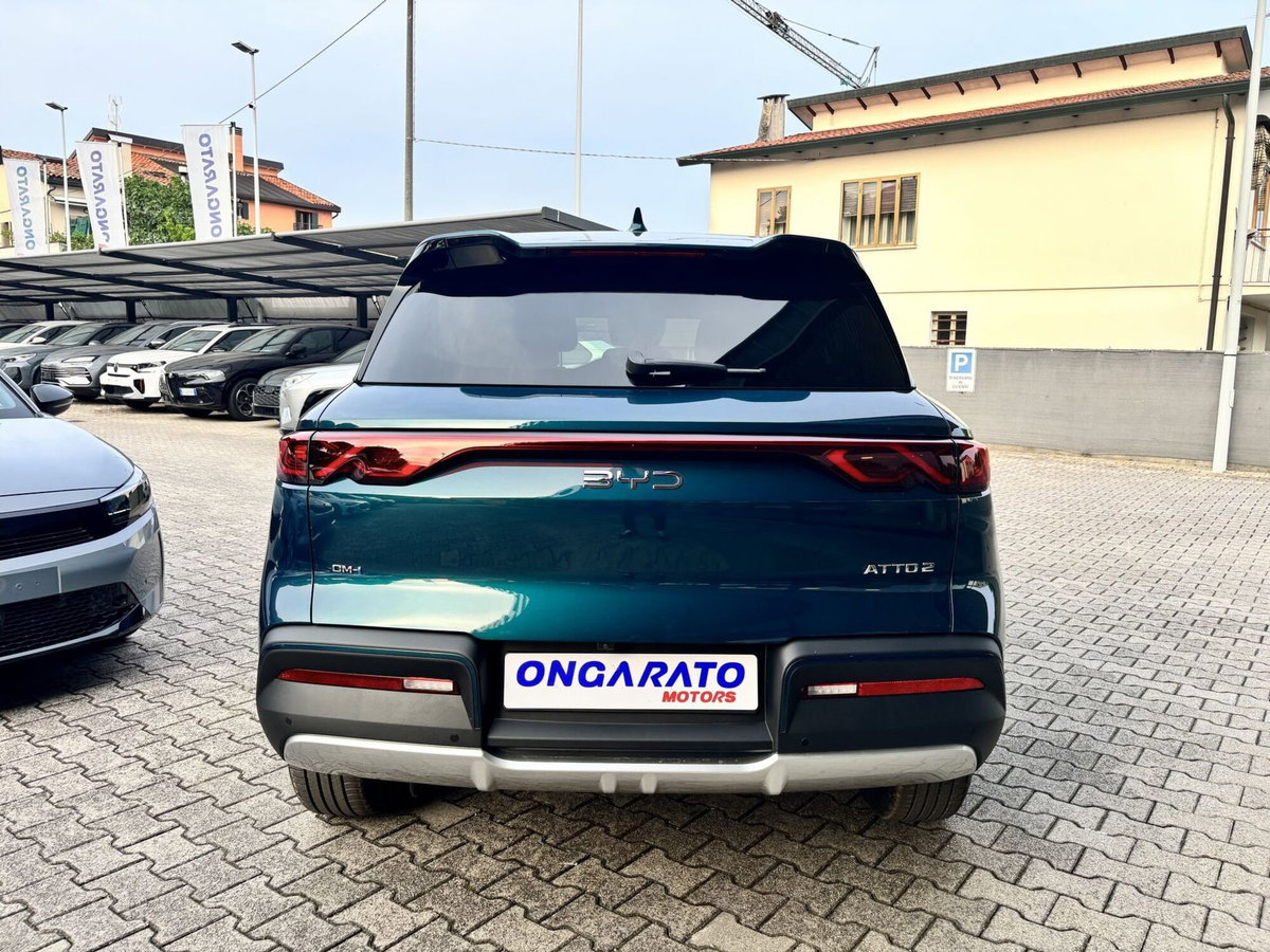 Byd Atto 2 DM-i 1.5 phev Boost 212cv (6)