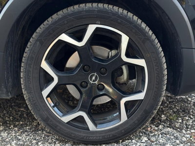 Opel Crossland 1.2 Ultimate s&s 130cv at6 (9)