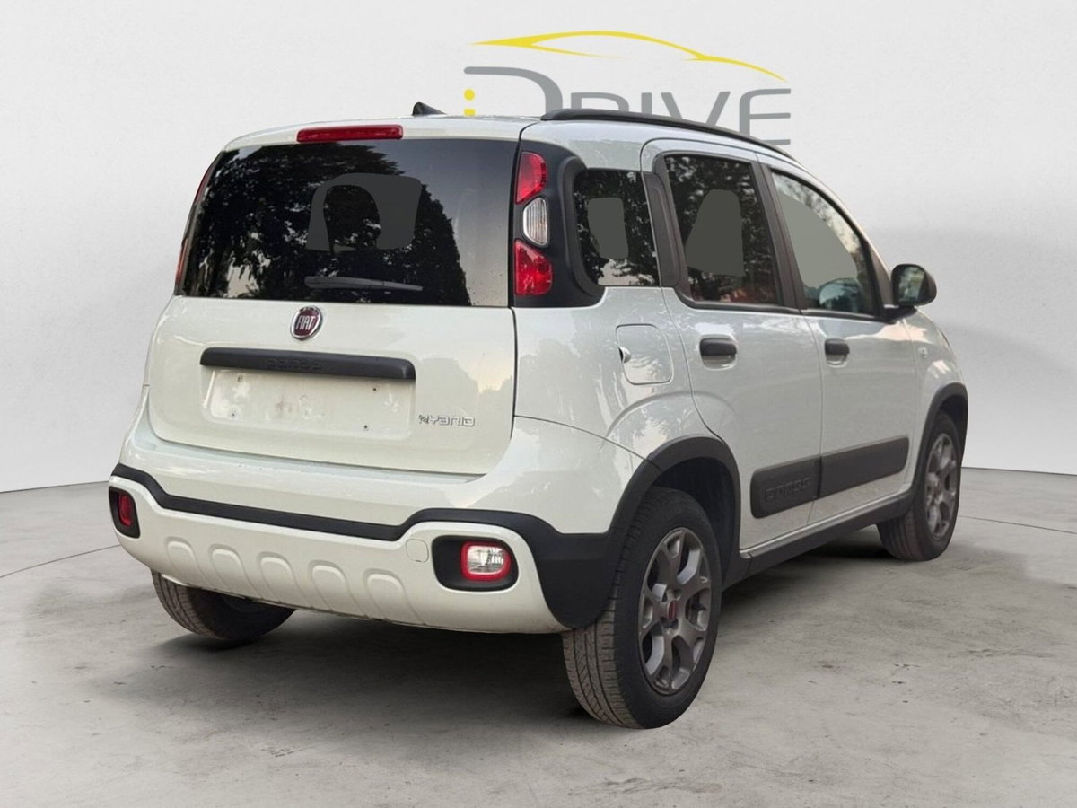 Fiat Panda 1.0 FireFly S&S Hybrid City Cross (5)
