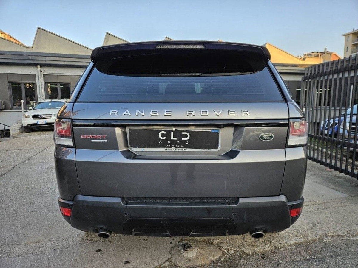 Land Rover Range Rover Sport 3.0 TDV6 HSE (6)