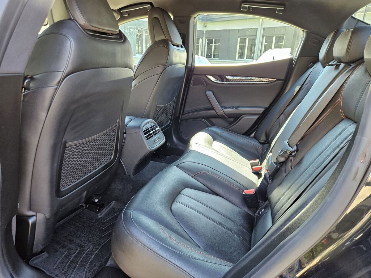 Maserati Ghibli Ghibli V6 430 CV Q4 Gransport (10)