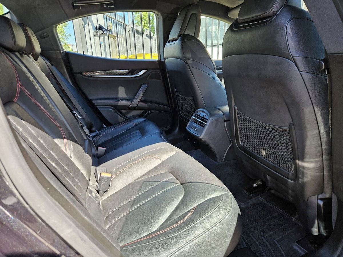 Maserati Ghibli Ghibli V6 430 CV Q4 Gransport (14)