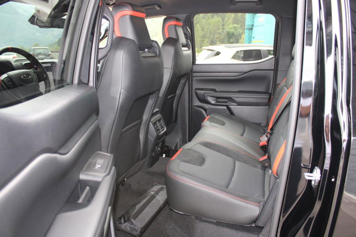 Ford Ranger Pick-up Raptor 2.0 ecoblue 210cv auto (11)