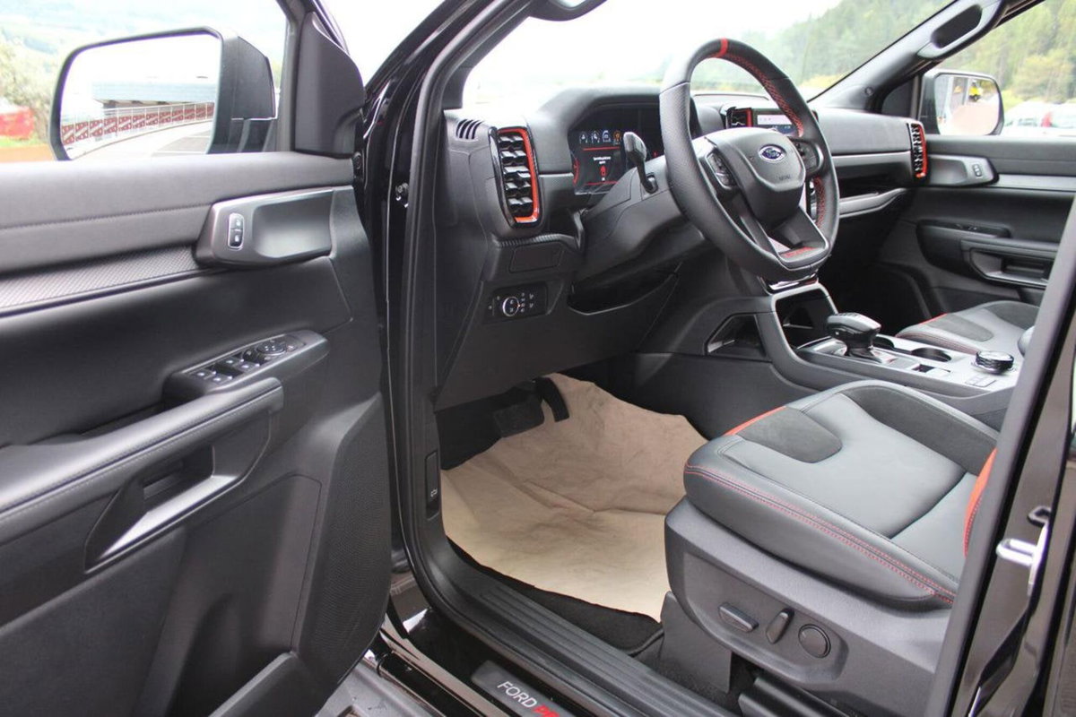 Ford Ranger Pick-up Raptor 2.0 ecoblue 210cv auto (8)