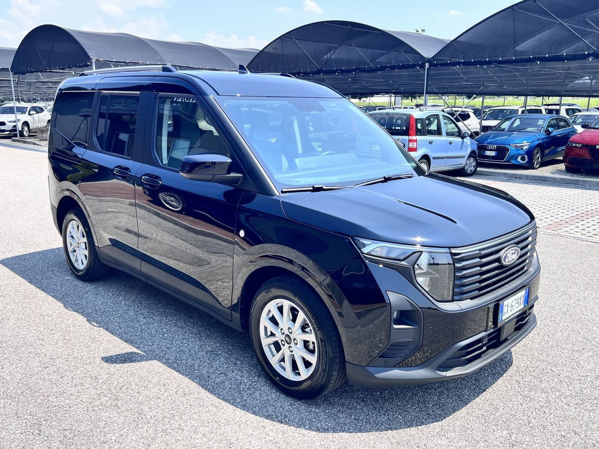 Ford Tourneo Courier 1.0 ecoboost 125cv Titanium powershift (2)