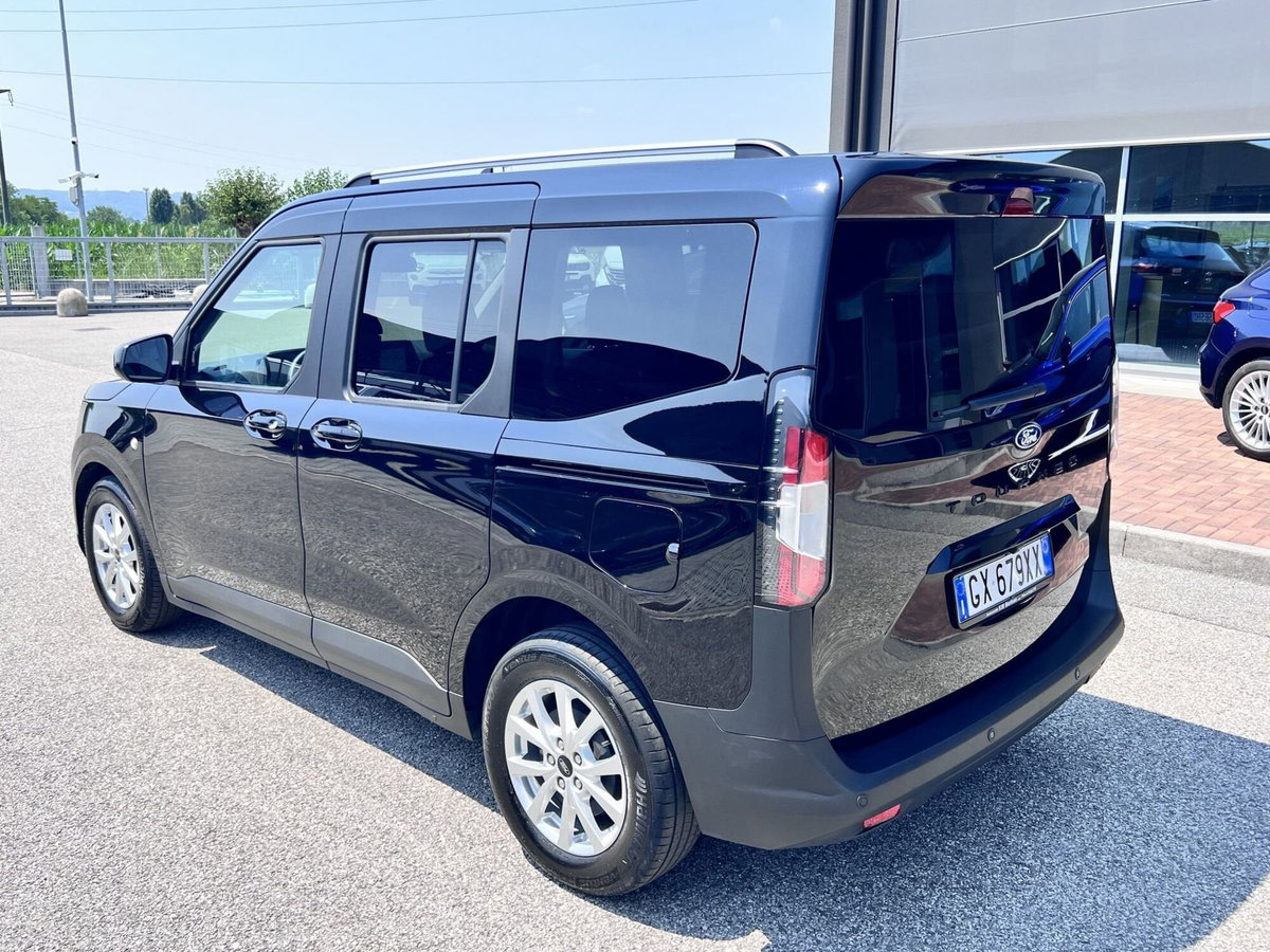 Ford Tourneo Courier 1.0 ecoboost 125cv Titanium powershift (4)