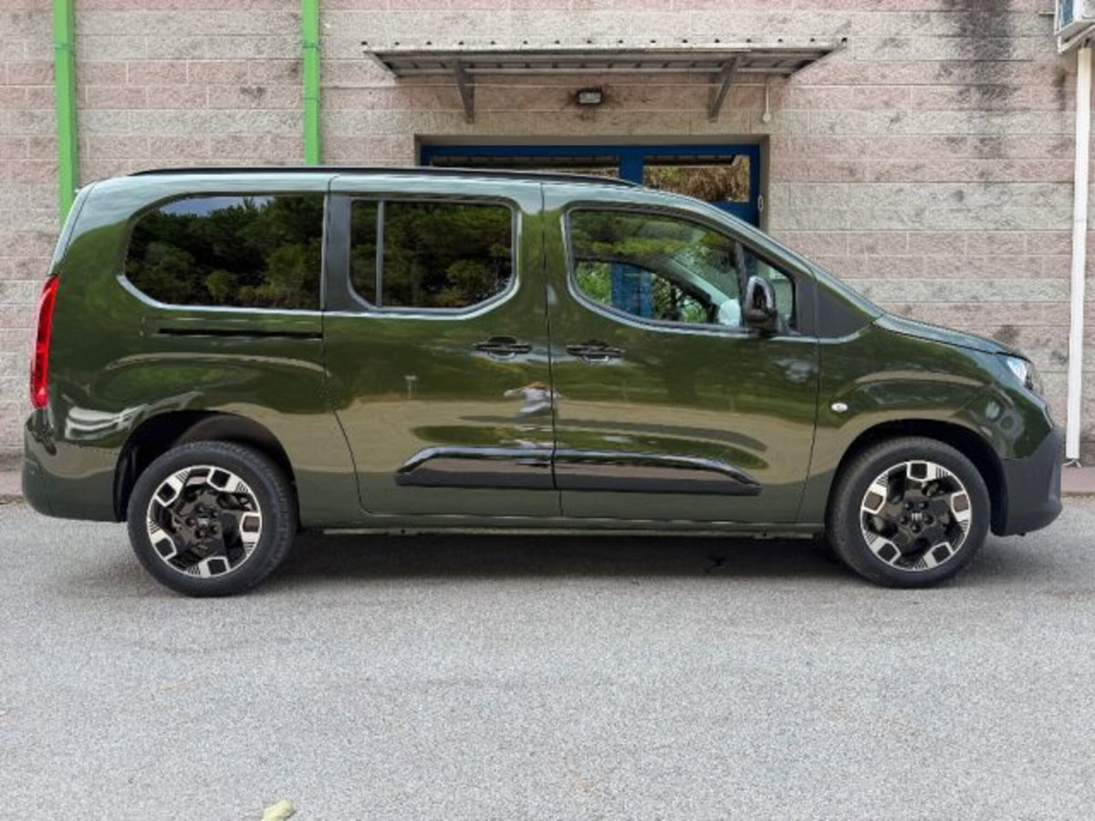 Fiat Qubo 1.5 d La Prima 130cv at8 (2)