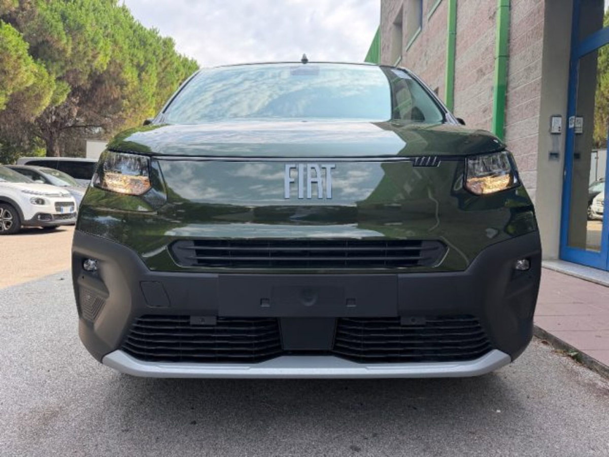 Fiat Qubo 1.5 d La Prima 130cv at8 (3)