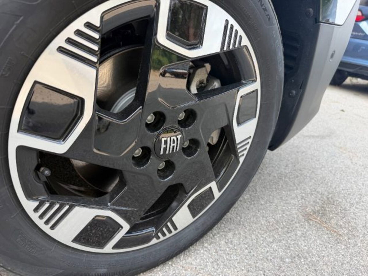 Fiat Qubo 1.5 d La Prima 130cv at8 (6)