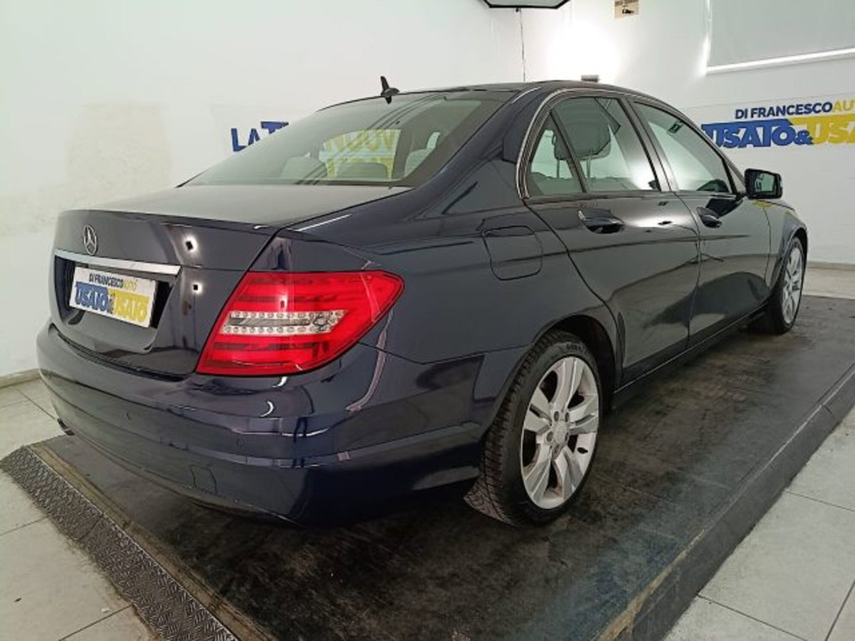 Mercedes-Benz Classe C 220 CDI Avantgarde (4)