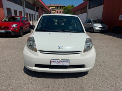 Daihatsu Sirion 1.0 12V Aki (2)