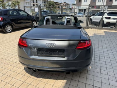 Audi TT Cabrio 2.0 TFSI Design (5)
