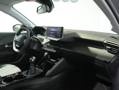 Peugeot 208 1.2 puretech Active s&s 100cv (12)