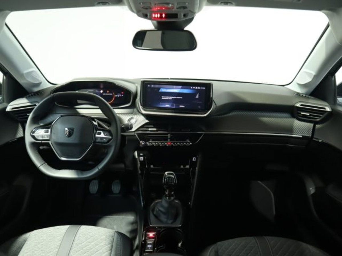 Peugeot 208 1.2 puretech Active s&s 100cv (13)