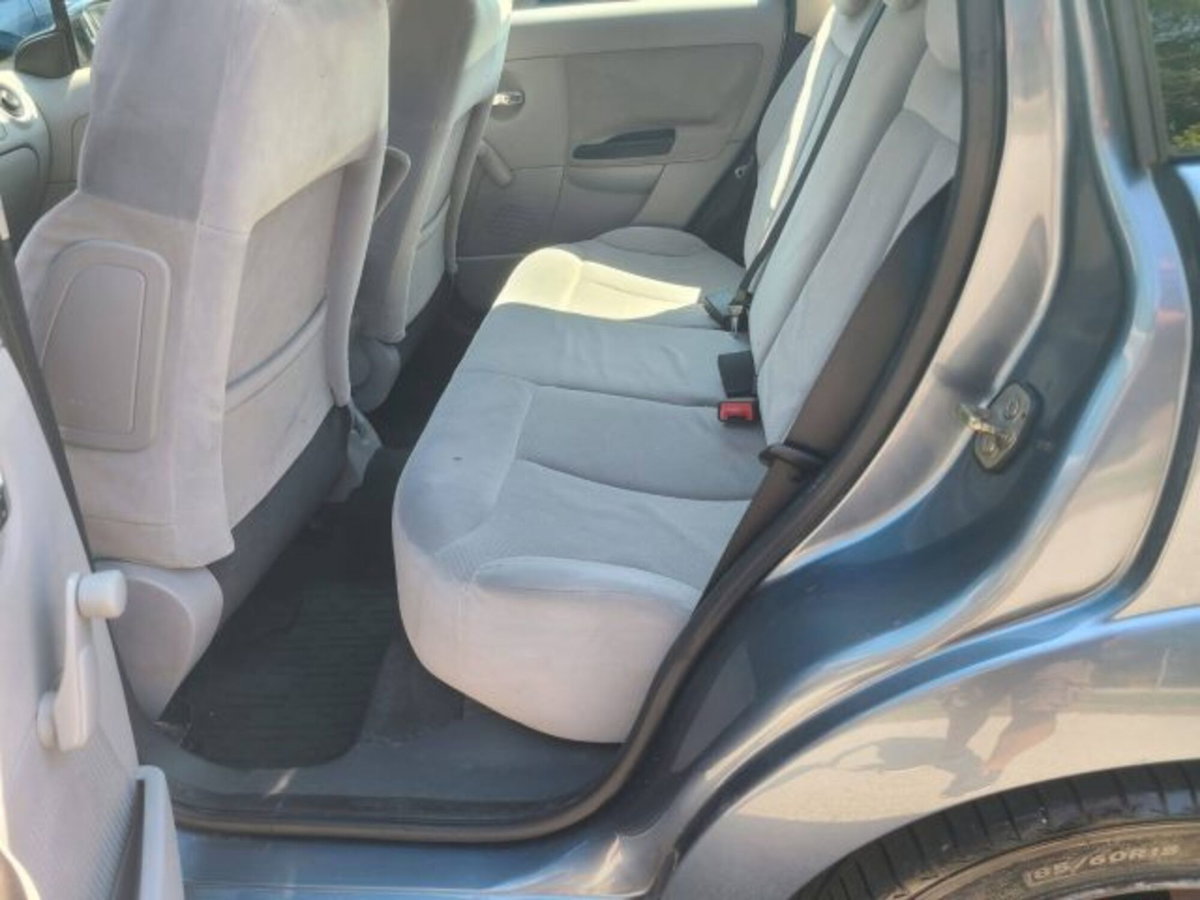 Citroen C3 1.4 HDi 70 Exclusive (17)