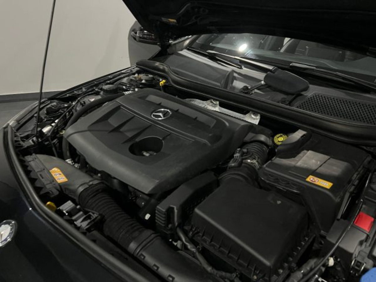 Mercedes-Benz Classe A 180 CDI Sport (13)