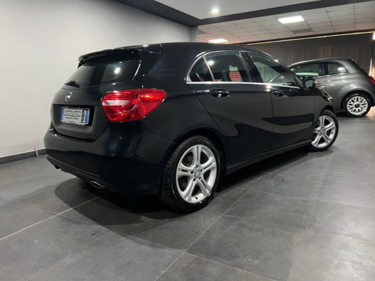 Mercedes-Benz Classe A 180 CDI Sport (5)