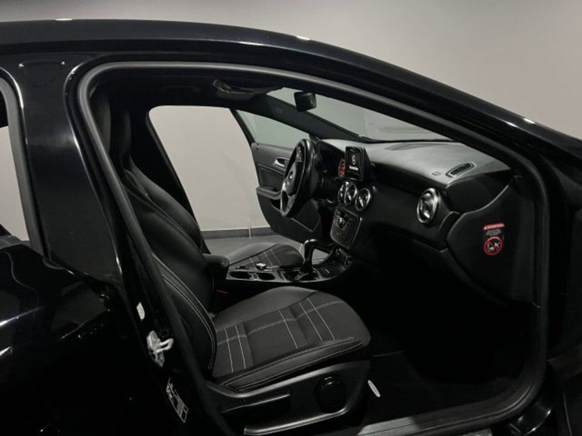 Mercedes-Benz Classe A 180 CDI Sport (9)