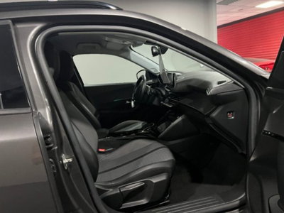 Peugeot 2008 BlueHDi 130 S&S EAT8 Allure Pack (10)