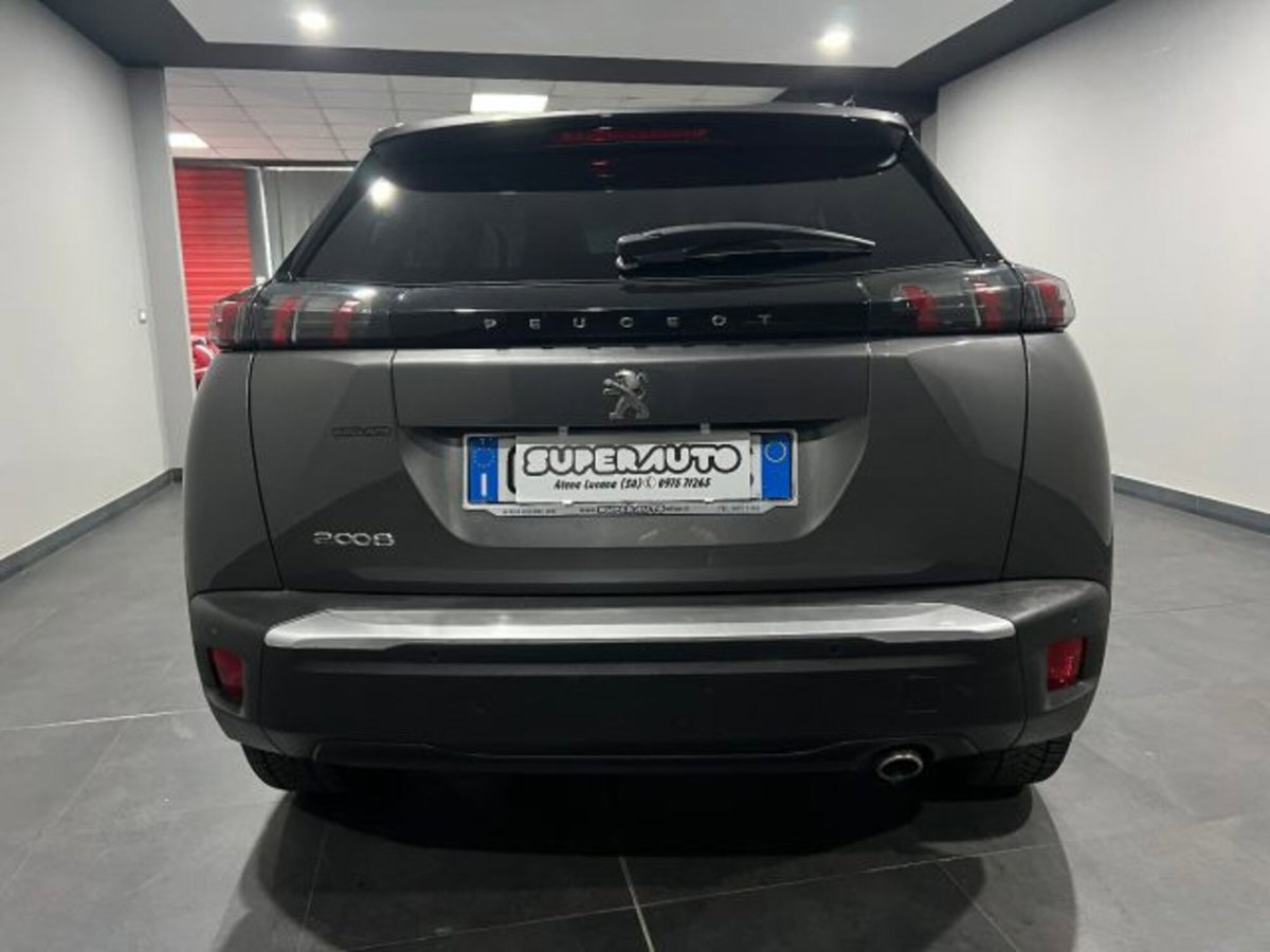 Peugeot 2008 BlueHDi 130 S&S EAT8 Allure Pack (5)
