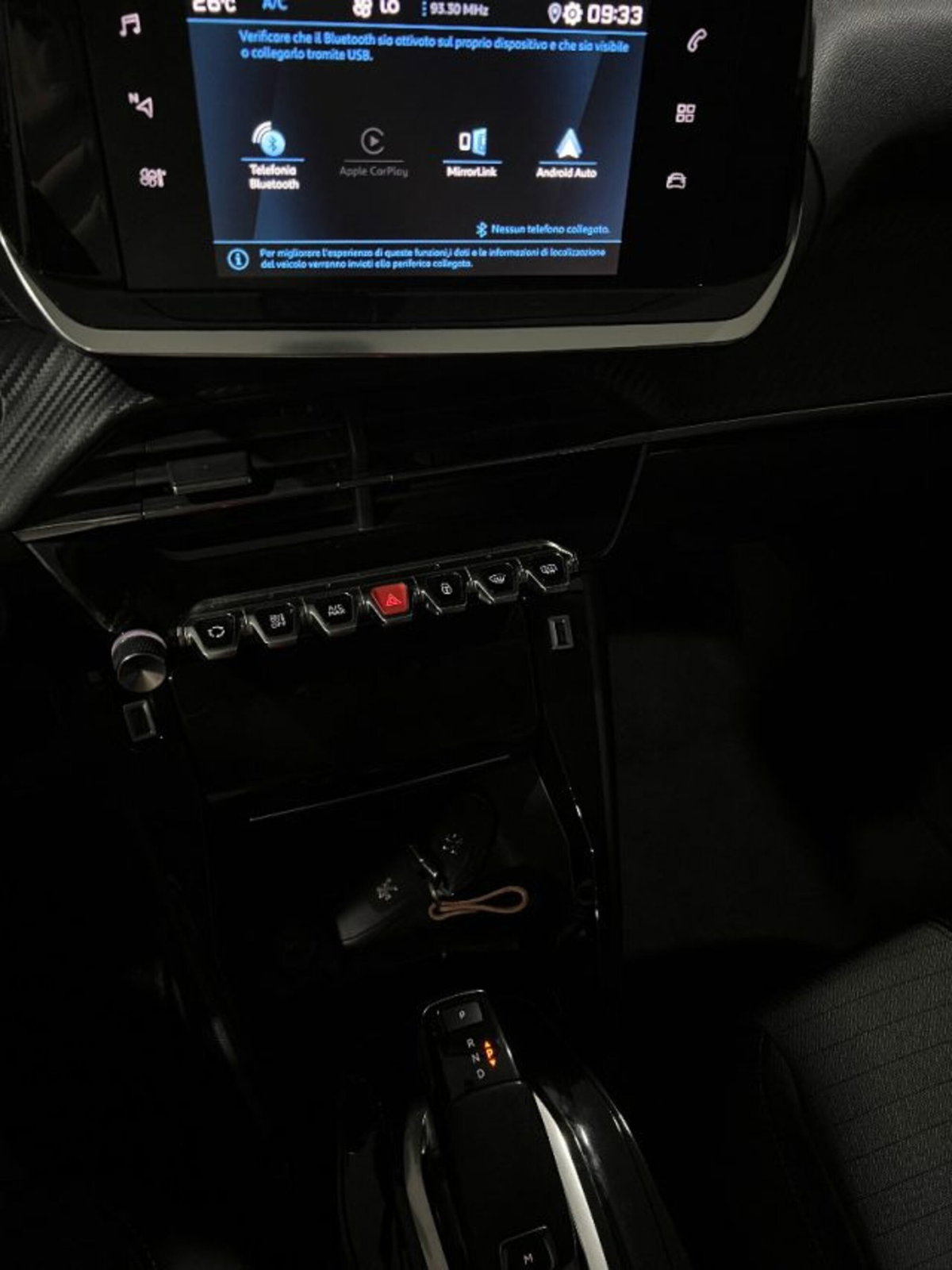 Peugeot 2008 BlueHDi 130 S&S EAT8 Allure Pack (9)