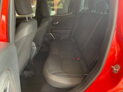 Jeep Renegade 1.4 MultiAir Limited (8)