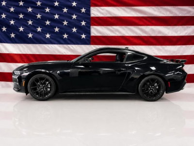 Ford Mustang Coupé Fastback 2.3 EcoBoost (5)