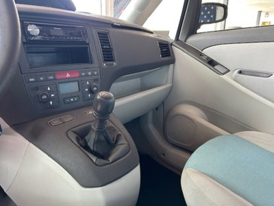 Fiat Idea 1.4 16V Active (9)