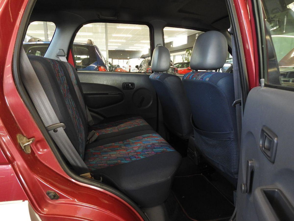 Daihatsu Terios 1.3i 16V cat 4WD SX (13)