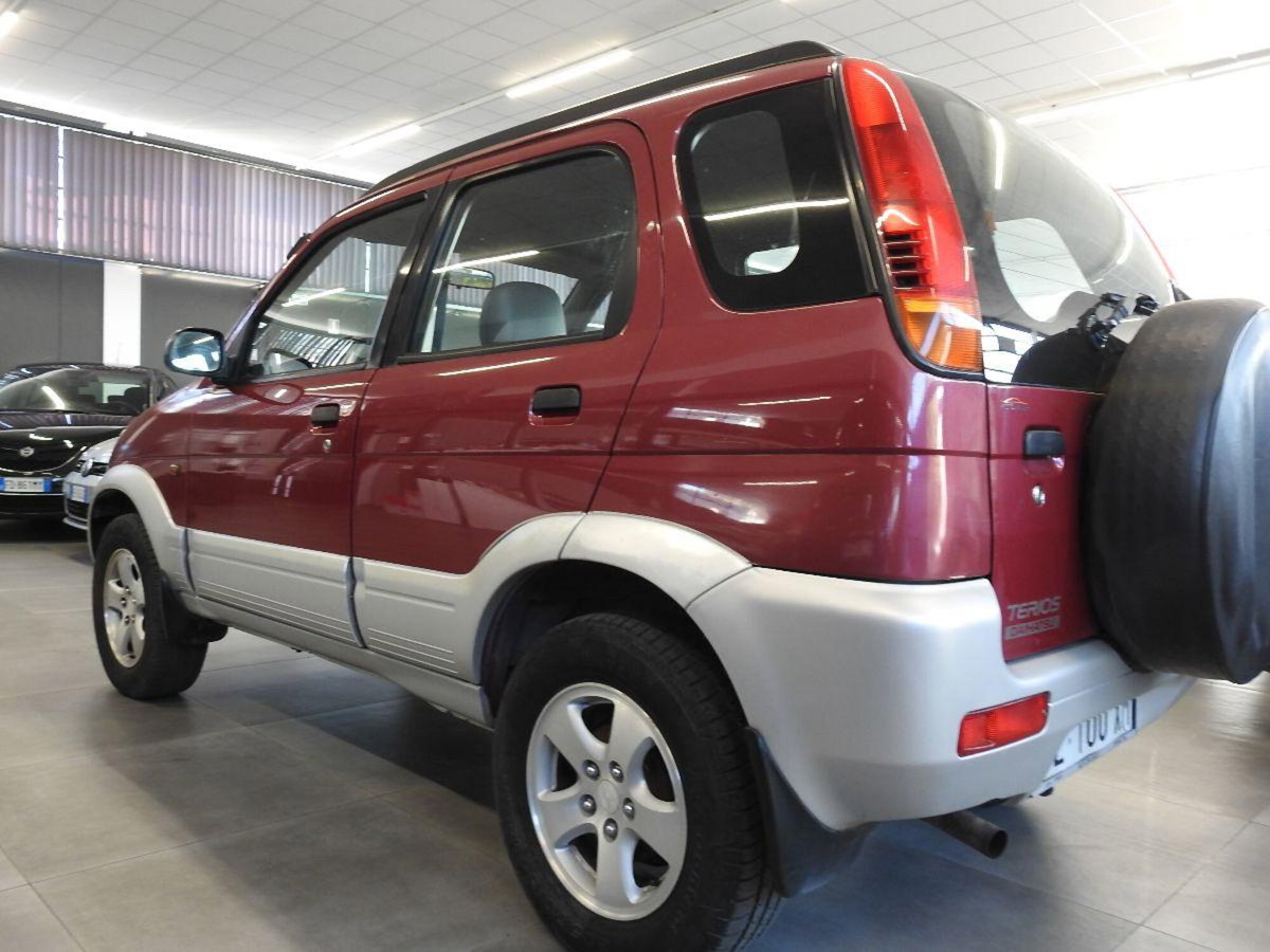 Daihatsu Terios 1.3i 16V cat 4WD SX (7)