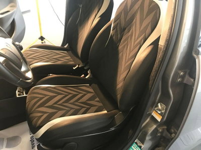 Lancia Ypsilon 1.2 69 CV 5 porte GPL Ecochic Gold (10)