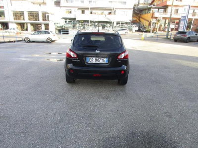 Nissan Qashqai 1.6 dCi 4WD Tekna (6)