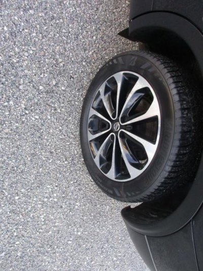 Nissan Qashqai 1.6 dCi 4WD Tekna (8)