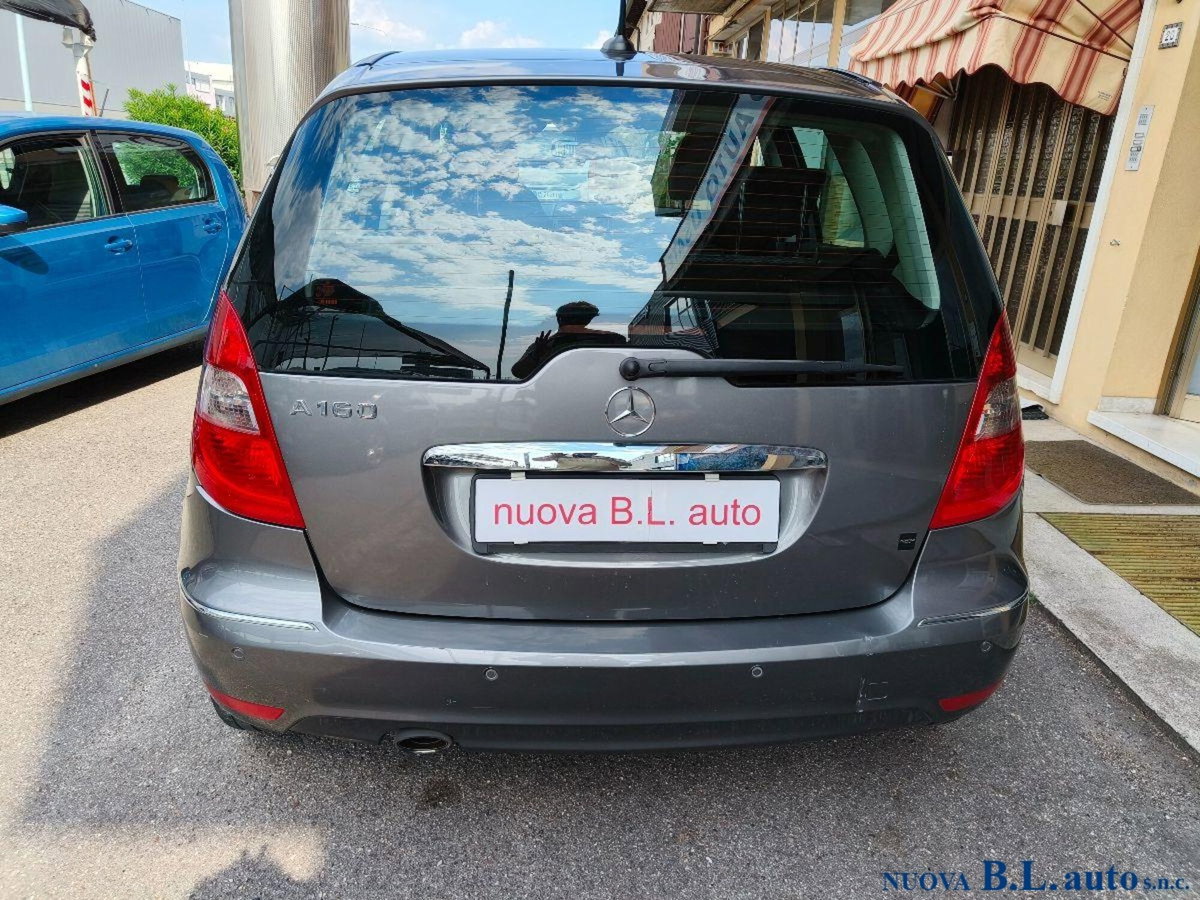 Mercedes-Benz Classe A 160 BlueEFFICIENCY Style (3)