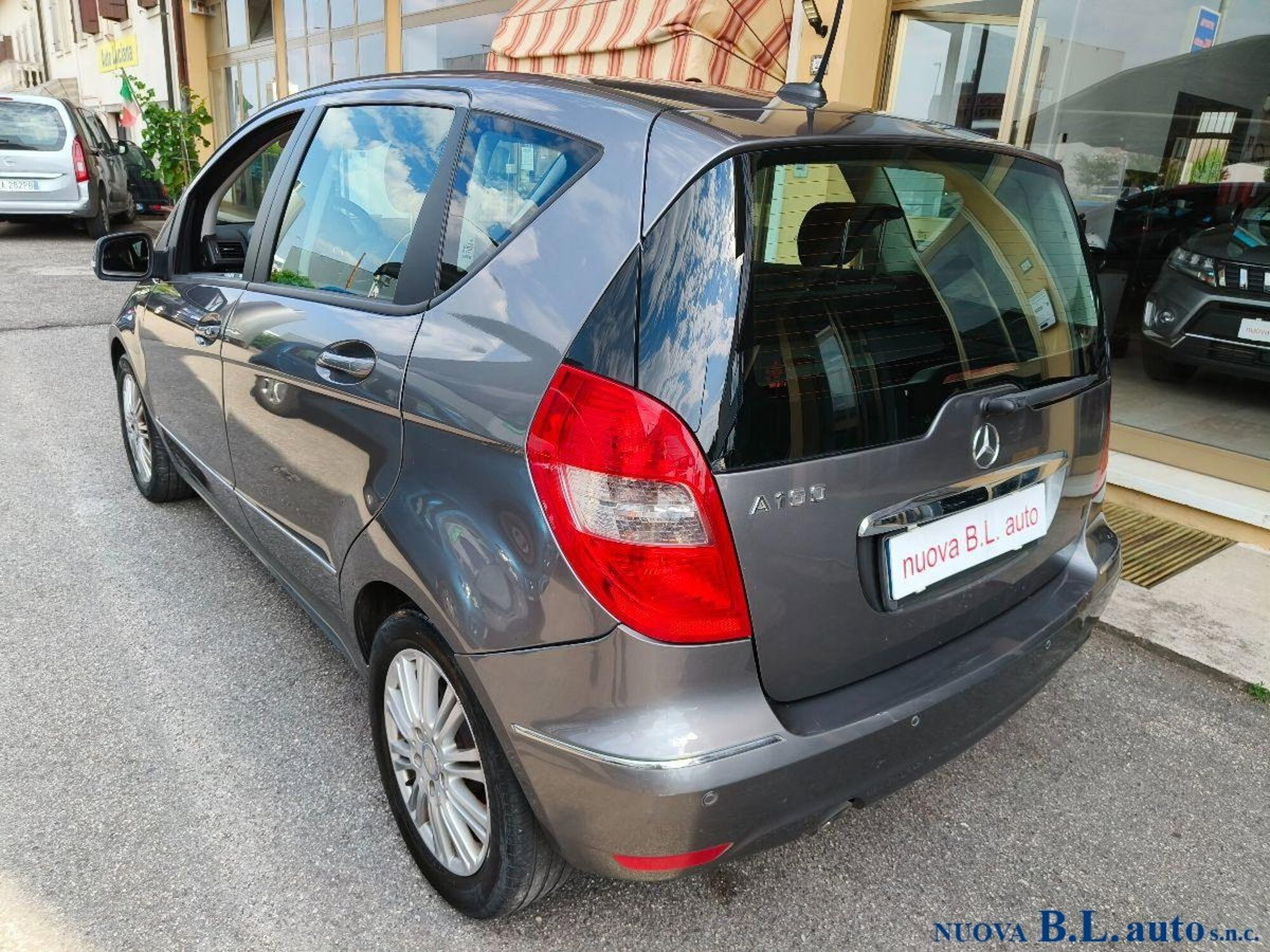 Mercedes-Benz Classe A 160 BlueEFFICIENCY Style (5)