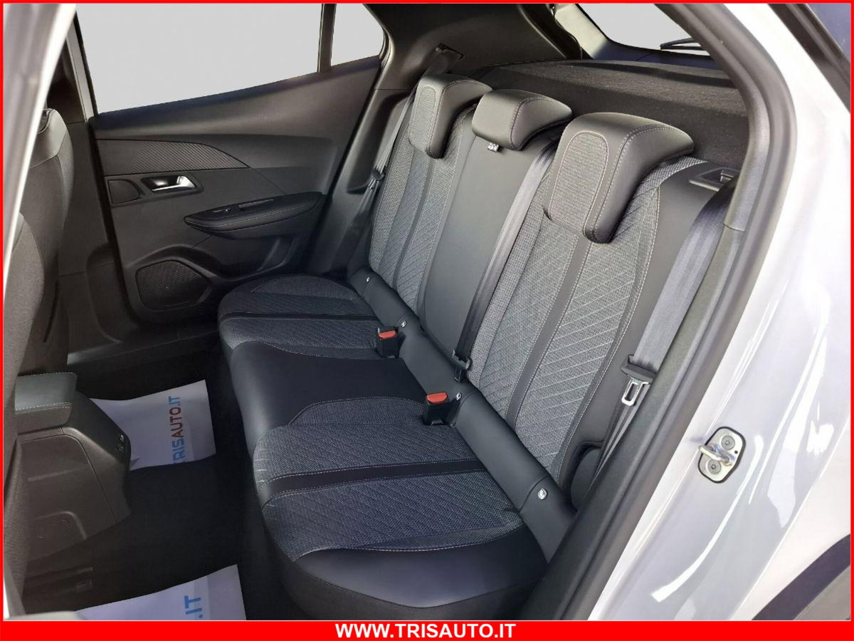 Peugeot 2008 1.2 hybrid Allure 145cv e-dcs6 (11)