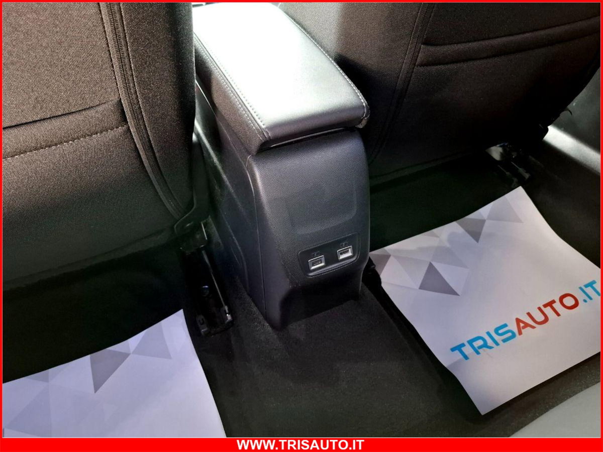 Peugeot 2008 1.2 hybrid Allure 145cv e-dcs6 (19)