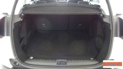 Peugeot 2008 82 S&S Signature (11)