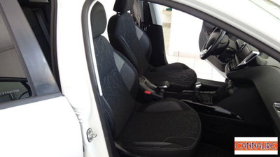 Peugeot 2008 82 S&S Signature (12)