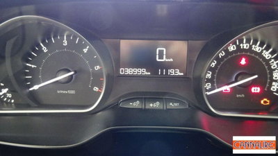 Peugeot 2008 82 S&S Signature (13)