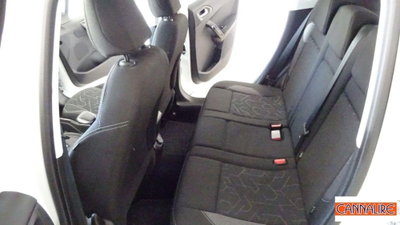 Peugeot 2008 82 S&S Signature (17)