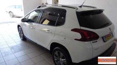 Peugeot 2008 82 S&S Signature (5)